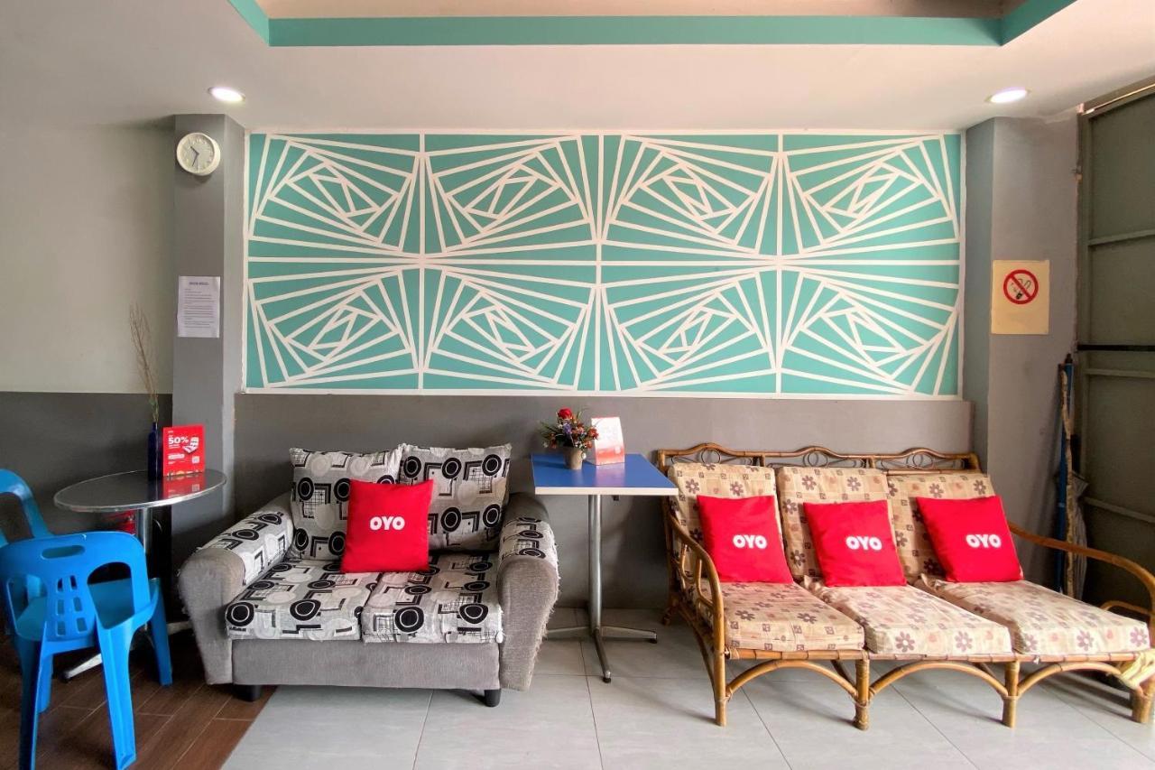 Hotel Spot On 90283 Twenty Seven Muntri à Tanjung Bungah  Extérieur photo